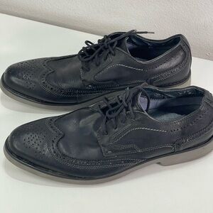 Steve Madden Men 10.5 Wingtip Oxford Dress Shoes Black  Leather Brogue